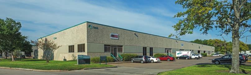 INVESTMENT HIGHLIGHTS IRREPLACEABLE, INFILL INDUSTRIAL REAL ESTATE Pine North is located on 5.