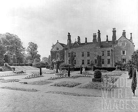 Fig. 52: The garden front of Cuckfield Park built in 1574 for Henry Bowyer Fig.