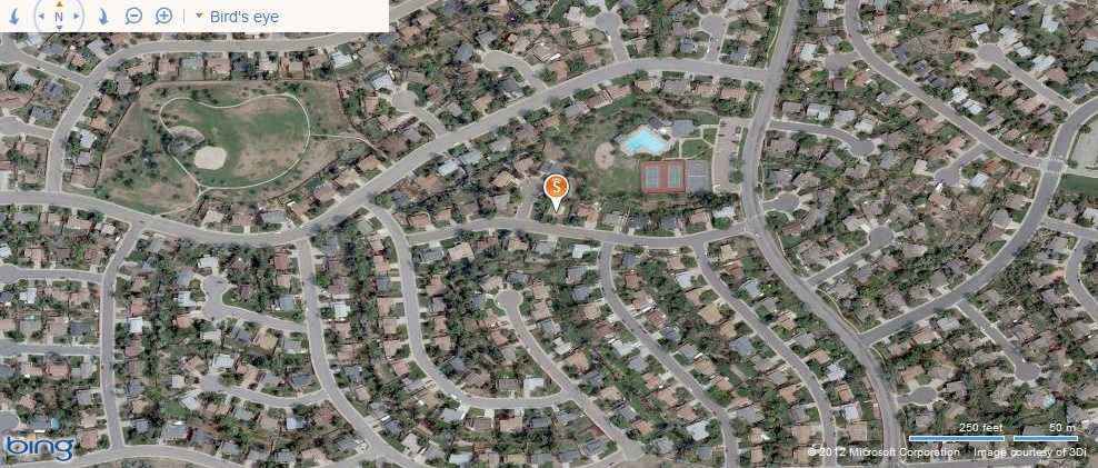 Does the site generally conform to the neighborhood in terms of size and shape?
