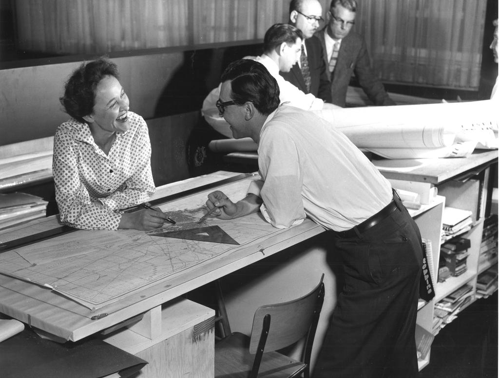 Elizabeth Pilcher University of Sydney, 1935 Elizabeth Pilcher (1920-1991) was an Australian born architect and city planner.