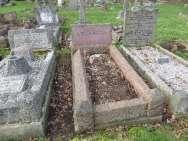 The death of Maud Eveline Liles, born on 27 Oct 1906, was registered 2003/Sep Bath & NE Somerset. N.H.
