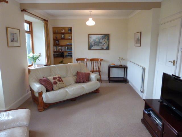 Yew Tree House is a delightful and traditional stone built end terrace property providing accommodation over three levels which is centrally located to the popular rural village of Allithwaite.