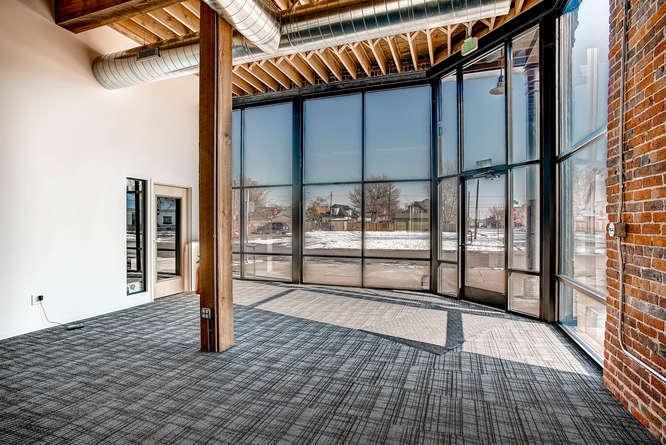 PROPERTY DETAILS PROPERTY ADDRESS: PROPERTY TYPE: LOT SIZE: BUILDING SIZE: BUILDING CLASS: ZONING: OPERATING EXPENSES: 3801 Franklin St. Denver, CO 80205 Office 3,000 SF 5,926 SF B U-MX-2 $6.