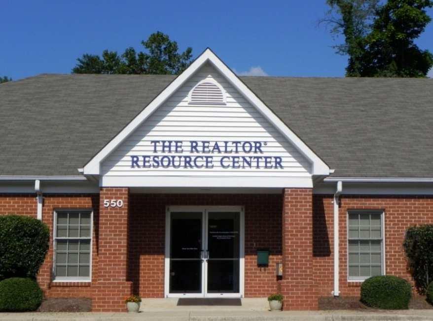 Introduction The Charlottesville Area Association of REALTORS serves more than 1,400 real estate professionals and affiliate members throughout Central Virginia Widely recognized as a leading voice