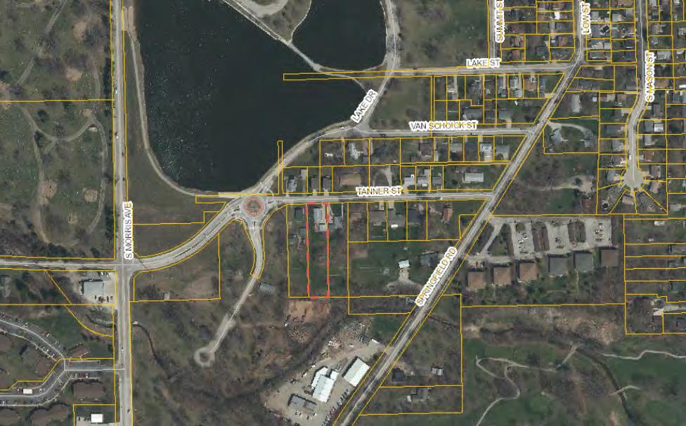 Agenda Item A Z-08-17 206 Tanner St CITY OF BLOOMINGTON REPORT FOR THE BOARD OF ZONING APPEALS APRIL 19, 2017 CASE NUMBER: SUBJECT: TYPE: SUBMITTED BY: Z-08-17 206 Tanner St Variance Katie Simpson,
