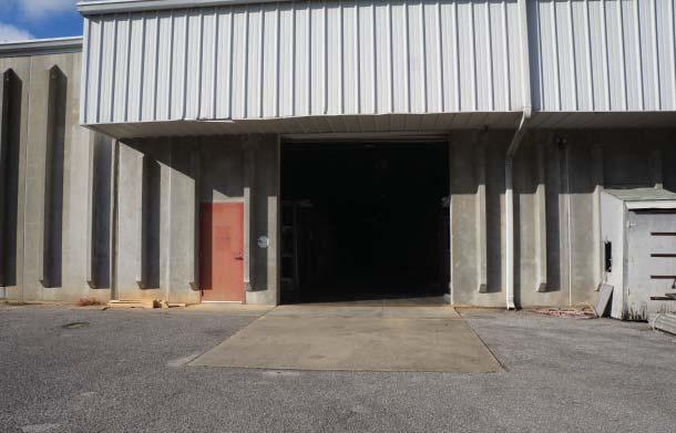 2 Property Summary Building Amenities Quality, one story manufacturing warehouse and offi ce facility 35,430 SF