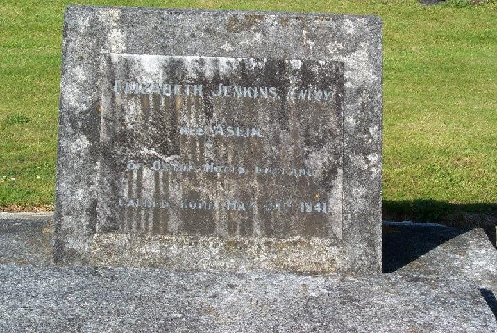 Elizabeth Jenkins (1867-1941) Eltham Cemetery 03 Jan 2000 Daughter of