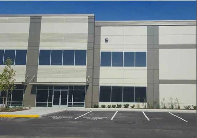 Ave 55 ±5,2 SF BTS. Delivery 2Q 219. Contact listing broker for more information. 3 Office Office 5,2 5,2 $.65 $1.