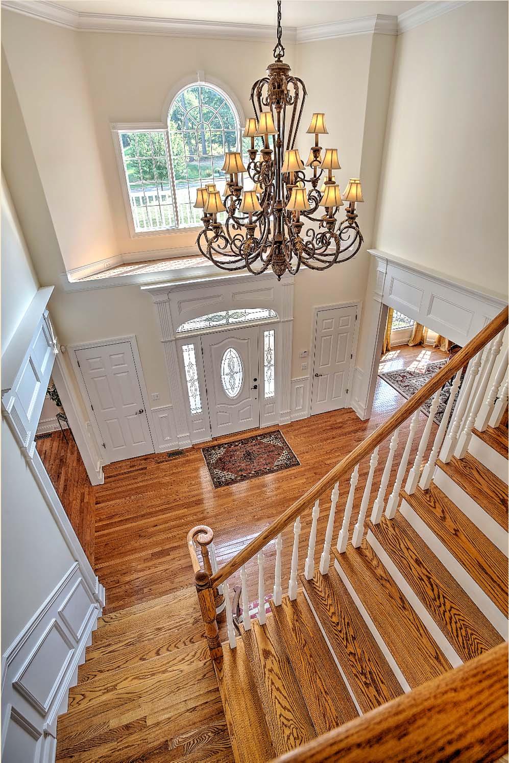 Foyer 16 x 13: East facing, this home enjoys sundrenched mornings from the foyer and front rooms.