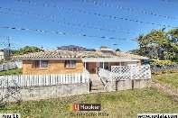 Lock Up Garages 19 Provence Street Macgregor QLD 4109 Sale Price: Not