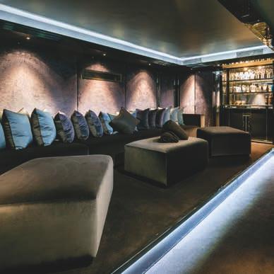 AS AN ELEGANT COCKTAIL BAR, THE ROOM IS IDEAL FOR EITHER PRIVATE SCREENINGS OR CASUAL