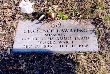 Army World War II Lawrence, Clarence; born 29 Dec 1893; died 17 Dec 1958; son of Richard and Anna M.