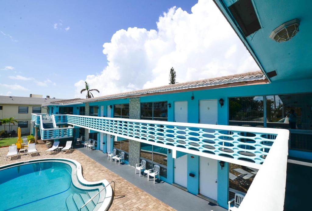 Ocean Villas of Deerfield Overview Comprising 23 units (plus a storage unit formerly a 24th unit) in the most desirable part of Deerfield Beach, Ocean Villas is perfectly positioned to take advantage