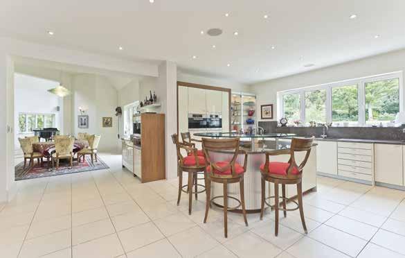 DESCRIPTION Extremely well presented with generous family accommodation, this striking property has been finished to excellent standards.