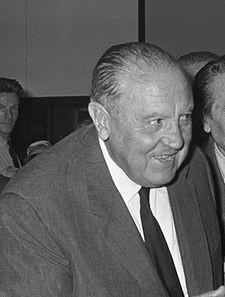 SANTIAGO BERNABÉU Santiago Bernabéu de Yeste was born on 8th June 1895 in Albacete, Spain. He was a president, coach and football player of Real Madrid C.F.