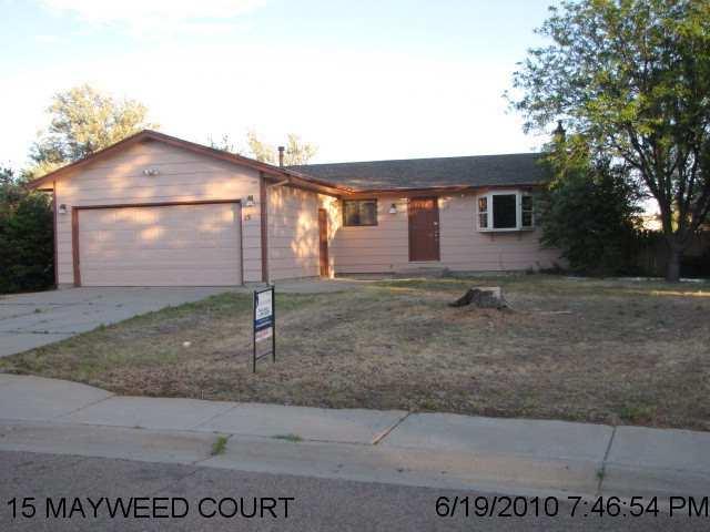 Page 1 of 19 MLS #: R130272A List Price: $90,000 15 Mayweed Court Pueblo, CO 81001 SUB AREA: University Park and Hills AREA: East SCHOOL DISTRICT: 60 BEDROOMS: 4 BATHS: 3 ABOVE GRADE SQFT: 1050 APX
