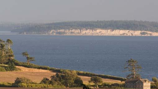 Central Whidbey contains Ebey s Landing National Historical Reserve ( Ebey s Landing ), a unit of the National Park Service.