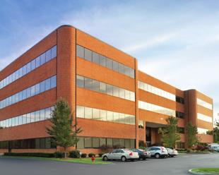 50/1,000 SF OFFICE SPACE 107,454 SF BUILDING Date of Construction: 2000 Floors: 4 Finished Ceiling Height