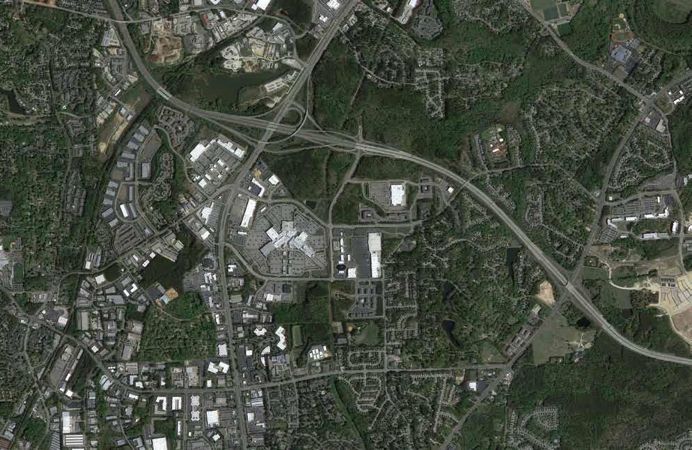 LOCATION OVERVIEW 1 540 PLANTATION POINT SHOPPING CENTER 50,000 VPD 61,000 VPD FUTURE MULTI-FAMILY DEVELOPMENT UNDER CONTRACT OLD WAKE FOREST RD 1 TRIANGLE TOWN BLVD FUTURE MULTI-FAMILY DEVELOPMENT