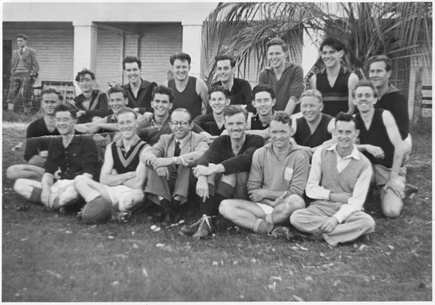 PTC School of Architecture football team 1952 (courtesy Lidbury family & Katrina Chisholm) Back: Peter Bruechle, Don Collins, Jack Finney, Bob Lyon, Ross Chisholm, Bill Weedon, Alex Doepel Mid: Arch