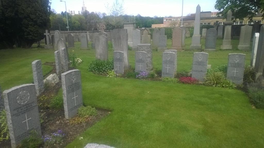 Comely Bank Cemetery, Edinburgh Communal Commonwealth War Graves plot in Section