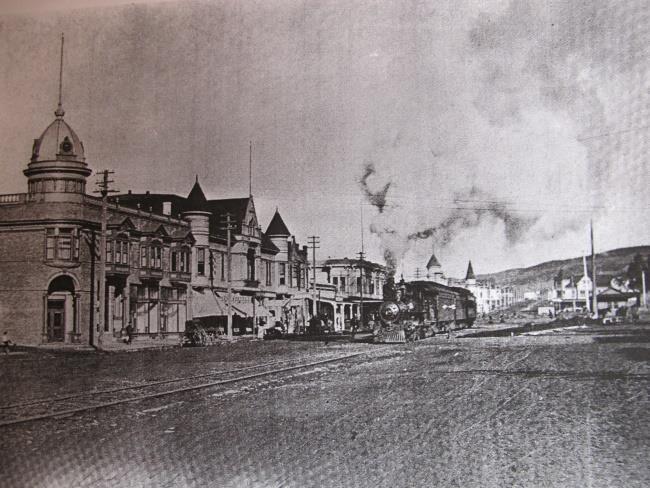 Figure 2. Town Hall building, 1906.