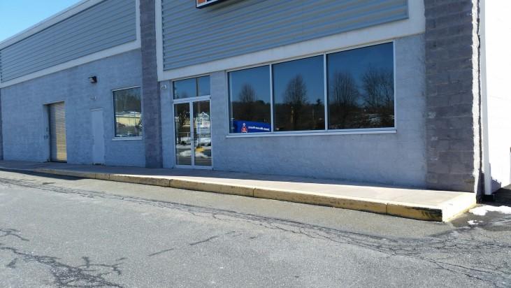 Available SF: 4000 PM-43614 LEASE RATE: $2500/MO FEATURES: 4000 SF of warehouse space located off Route 115 Blakeslee, PA.