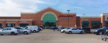 22,310 SF END CAP FOR LEASE PROPERTY INFO + + 325,000 square foot power center anchored by Home Depot, Schnucks