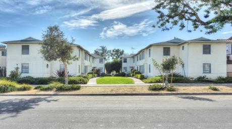 RE/MAX Commercial & Investment Realty Property Address Property Photo Multi-Residential Financial Analysis Property Information Number of Units: 12 624-628 Lincoln Blvd Year Built: 1947 Santa Monica,