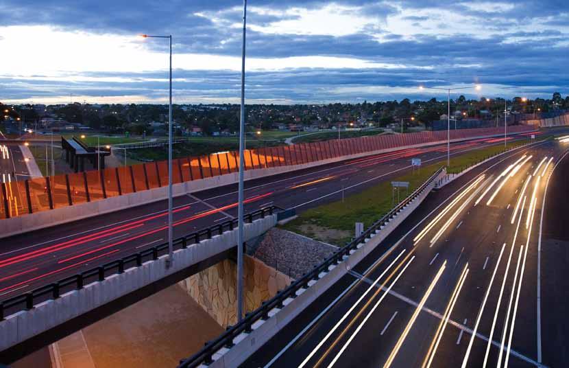 Connectivity Greater Dandenong motorists are served by the M1 Freeway (Monash Freeway), Princes Highway and EastLink as well as several other major arterial roads.
