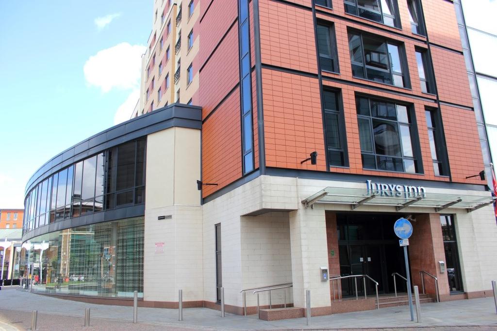 Pre-Arrival The nearest railway station is Leeds City Centre Station and is located approx.