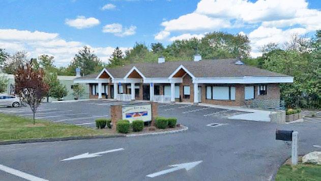 EXECUTIVE SUMMARY Commercial Property with Great Visibility for Sale or Lease Monroe, Connecticut 06468 For Sale at $1,500,000.00 or For Lease at $12.00/SF NNN! 8,064 SF freestanding building on 0.