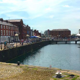 Other medieval dock areas have become Princes Quay shopping centre and Hull Marina.