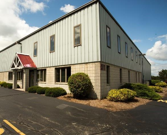 West Bend Sale Leaseback Opportunity Executive Summary 05 OFFERING SUMMARY ADDRESS COUNTY BUILDING SF TOTAL AVAILABLE 3014-3020 E Progress Dr West Bend, WI 53095 Washington 22,417 SF 8,961 SF YEAR