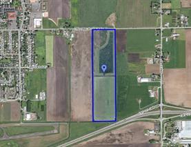 C8014470 Board: H 46950 CHILLIWACK CETRAL ROAD Chilliwack Chilliwack E Young Yale V2P 8C5 $2,700,000 (LP) (LR sq. ft. pa) 39.3 Acres in East Chilliwack. Land would be suitable for a variety of crops.