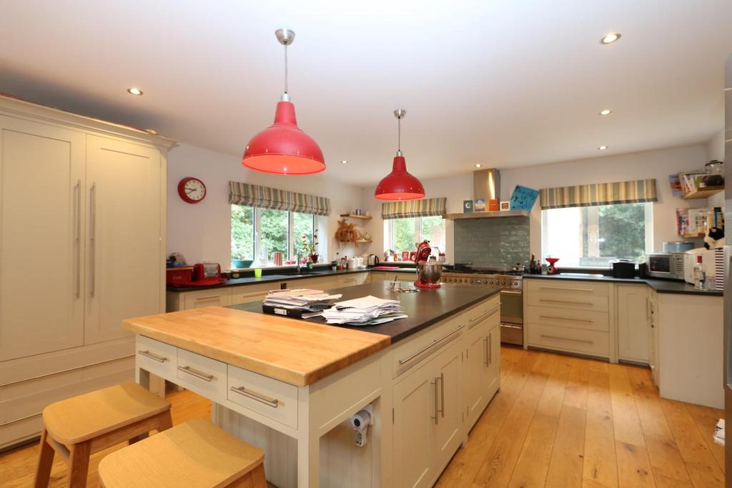 Kitchen/dining room 28 x 15 2 The kitchen is fitted with an extensive range of smart, painted wooden units with granite worktop