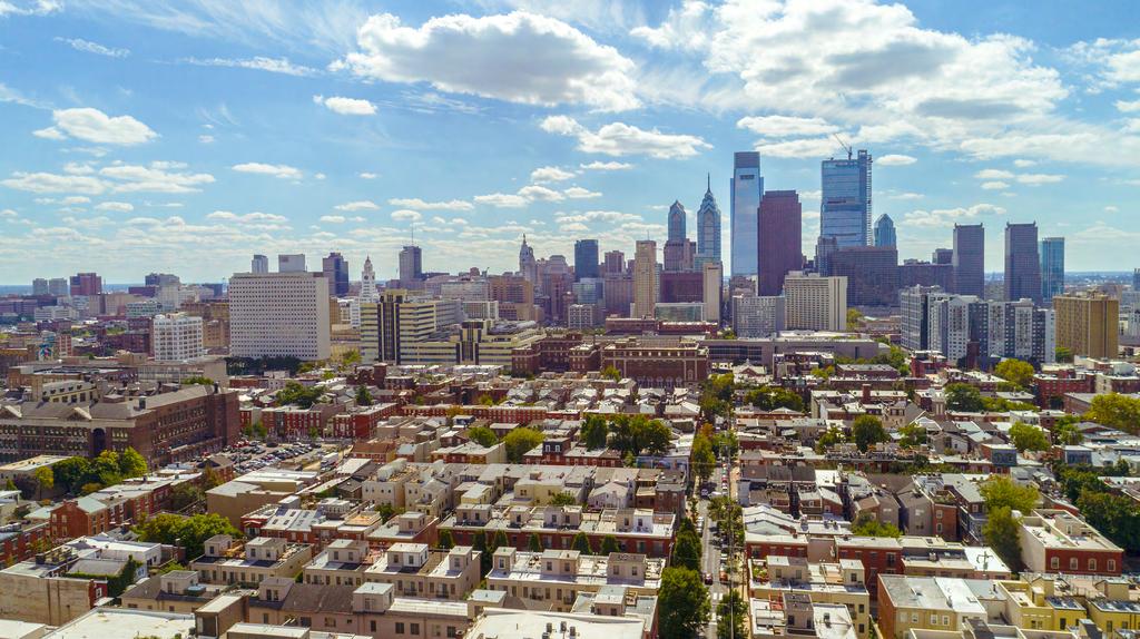 CENTER CITY REPORTS HOUSING DEVELOPMENT IN PERSPECTIVE: 2018 MARCH 2018 CENTER CITY DISTRICT CENTRAL PHILADELPHIA DEVELOPMENT CORPORATION FIND MORE REPORTS AT: CENTERCITYPHILA.ORG I.