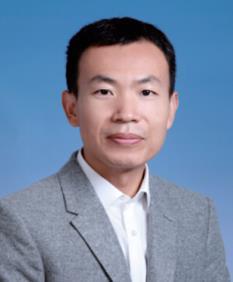 Management Team Hunter Lin CEO & Co-Founder Mr. Lin has more than 15 years experiences in software development and management.