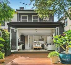 SYDNEY 354 Arden St, Coogee By the end of 2017, Sydney s unprecedented property price growth had moderated. Home values fell 2.1% in the December quarter but ultimately recorded 3.