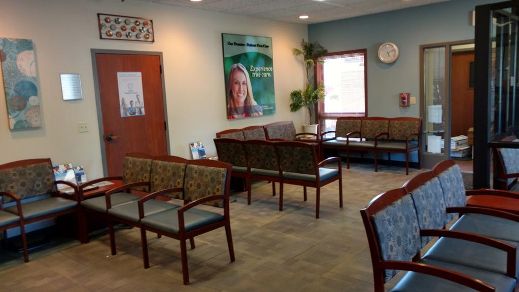 354 N Main St Photos Patient/Receptionist Area Lobby
