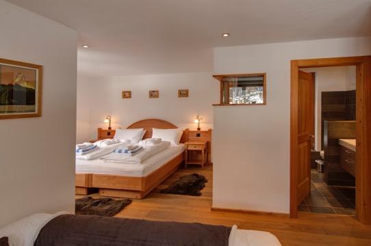 Chalet Ibron is one of our exclusive 5 star properties. It has the most luxurious and spacious master bedroom of any, with an open bath-tub, separate shower, separate W/C, and en-suite sauna.