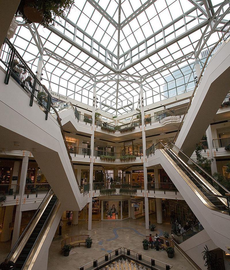 RETAIL MARKET ANALYSIS Portland State University Despite the doom and gloom warnings of a retail apocalypse, the national story for retail is that things are stable. Nationwide vacancy is at 5.