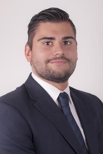 Advisor Bio & Contact 1 TRYFON CHRISTOFOROU Senior Advisor PROFESSIONAL BACKGROUND Tryfon Christoforou is an experienced commercial broker specializing in multifamily real estate and is a partner in