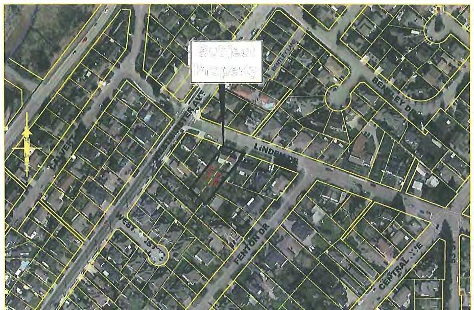Attachment E PaQe of 2 Aerial Photograph of Subject Property and Surrounding Area I