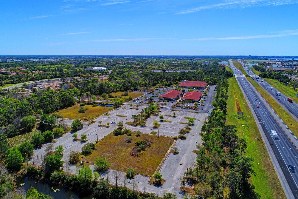 EXECUTIVE SUMMARY OFFERING SUMMARY Sale Price: $3,200,000 Cap Rate: 0.0% NOI: $0 PROPERTY OVERVIEW This property boasts visibility from I-75 and proximity to Lakewood Ranch.