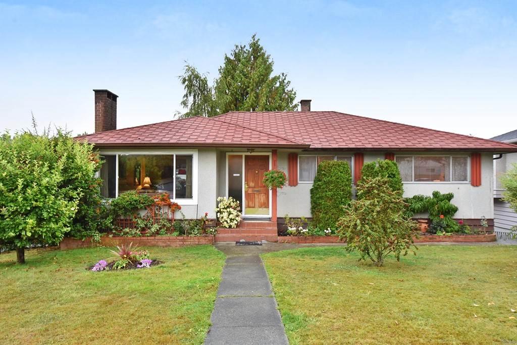 Phone: --9 R House/Single Family FAIRLAWN DRIVE Burnaby North Brentwood Park VC R Residential Detached $,, (LP) Depth / Size: Lot Area (sq.ft.):,. No Rear Yard Ep: West No s: rooms: Full s: Half s:.