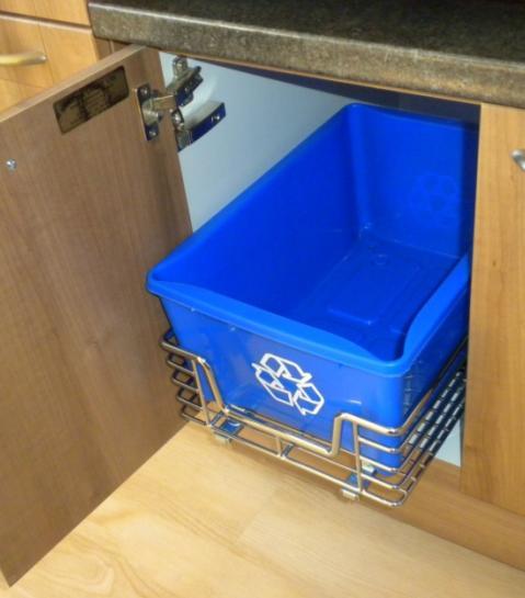 Pull-out recycling