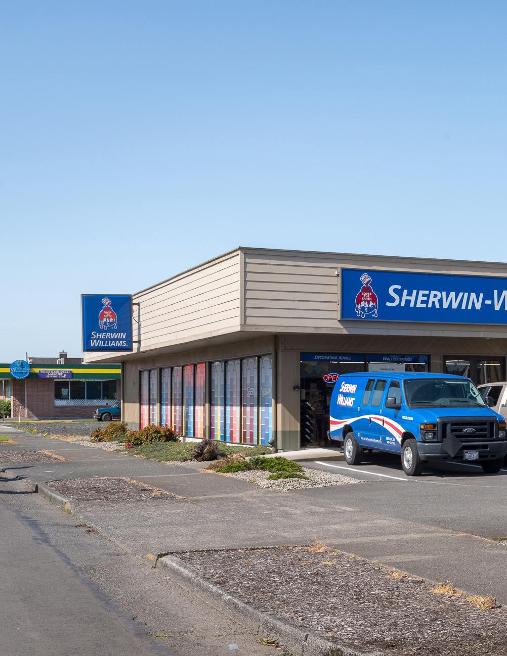 LEASE SUMMARY GUARANTOR: SQFT OCCUPIED: TERM: OPTIONS: LEASE TYPE: Sherwin-Williams 5,237 SqFt 10-Year Term ONE, 5-YEAR OPTION at $6,415 Mo / $76,980 Yr Modified Gross Sherwin-Williams Lease Landlord