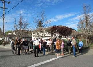 Public Process To facilitate informed public input into the update of the neighborhood plan two community workshops and a walking tour were held on March 14 and 25, 2015.