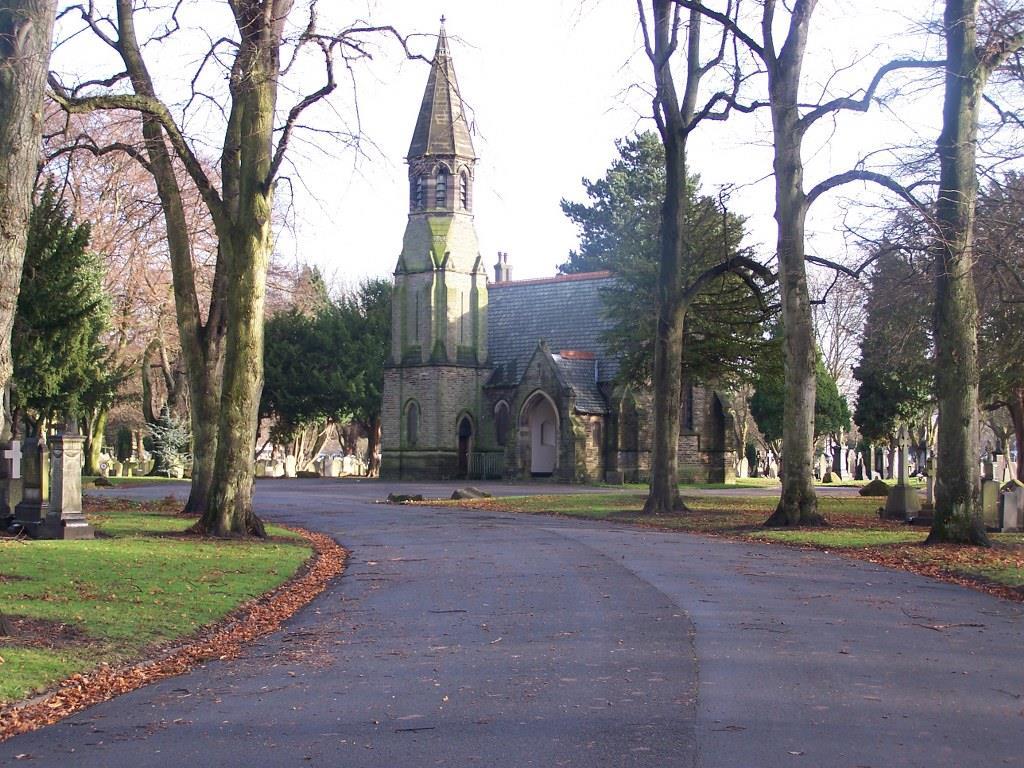Southern Cemetery, Manchester, Lancashire, England During the First World War, Manchester contained between thirty and forty war hospitals, including the 2nd Western General Hospital and the Nell